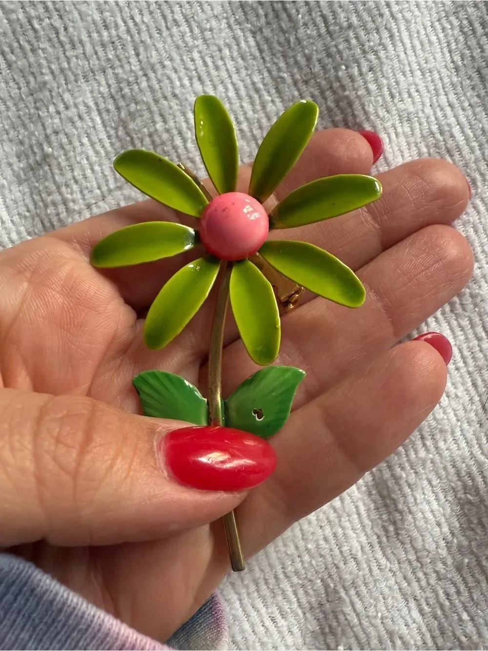 1960s Mod Flower Power Pink and Green Enamel Brooch